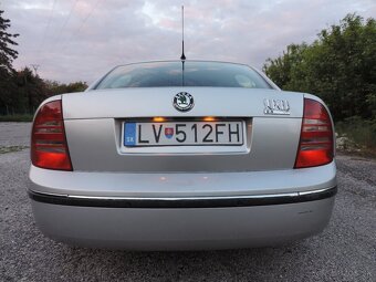 Škoda Superb 2.8 Elegance + LPG - 4