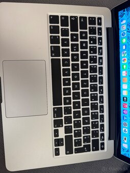 MacBook pro 2015 , 13,3 “ displej - 4