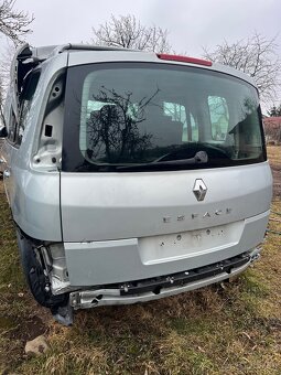 Espace 4 - 4