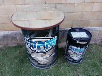 Sudy 200l a 60l. - 4