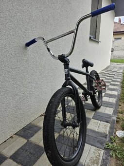 BMX - 4