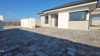 Nadštandardná novostavba 4 izbový bungalov hneď k nasťahovan - 4
