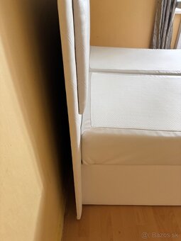 Boxspring.   180200 - 4