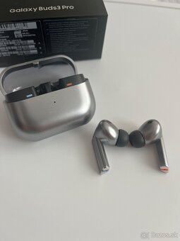 Samsung Galaxy Buds3 Pro - 4