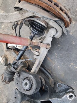 Audi A6 C6 3.0 TDI predná náprava kompletná - 4