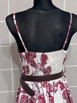 Dámske dlhé šaty s opaskom - 4