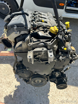 -----RENAULT MASTER ll 2.5 DCi OPEL MOVANO A----- - 4