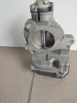 Skrtiaca klapka Peugeot 206 - 4