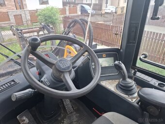 JCB 411 NAKLADAC - 4