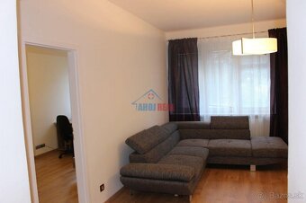 4- IZB BYT blízko POLUS/ VIVO, ul. PLUHOVÁ. - 4