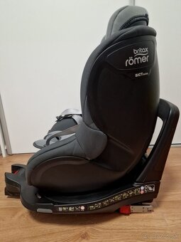 Britax Römer Dualfix Plus 40-105cm Space Black detská autose - 4