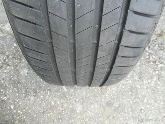 225/45 R18 - 4