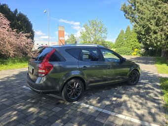 Kia ceed SW 1,6 CRDI - 4