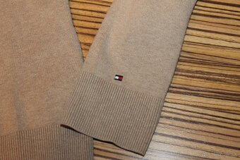 Dámsky sveter Tommy Hilfiger v. M - 4