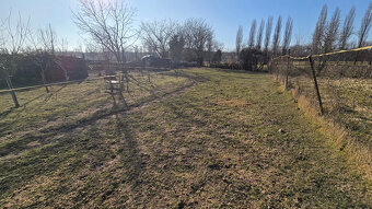 Pozemok v obci Tlmače na Starej ul. o výmere 1616 m2 - 4