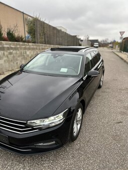 Volkswagen Passat, 2022, 147kW, ťažné, panoráma, head-up - 4