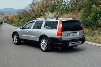 Volvo XC70 2.4 D5 (Cross Country) - 4