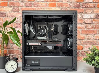 Ryzen 7 5800X3D\32GB\RX 7900XTX\SSD\850W Zdroj - 4