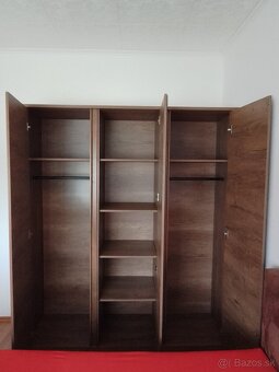 Skriňa do spálne - 4