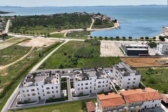 CHORVÁTSKO - Apartmánová rezidencia s bazénom - PRIVLAKA, ZA - 4