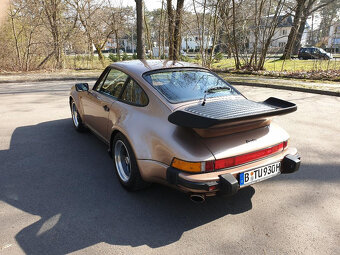 Porsche 930 911 Turbo - 4