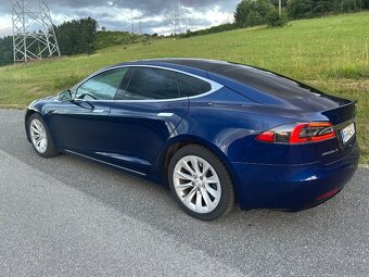TESLA model S75 - 4