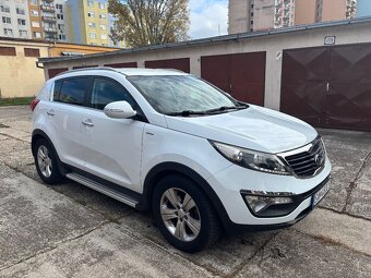 Kia Sportage 2.0 CRDi 4W A/T - 4