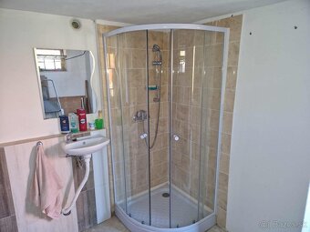 Na predaj murovanú chatu so záhradou v meste Prievidza. - 4