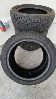 Zimne Kormoran 215/55 17 - 4