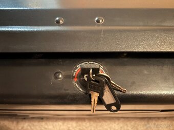 Strešný box THULE + Strešný nosič - 4