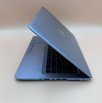 Notebook 14" HP.AMD PRO A10-8730B 4x2,40GHz.8gb ram.256gSSD - 4