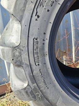 Predam pneumatiku 710/45-26,5 - 4