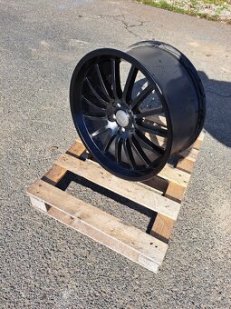 Disky Audi 5x112 r19 9,0J ET33 - 4