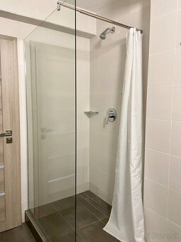 Prenajmem priestrannú garsónku o veľkosti 40 m2 - 4