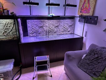 Akvarium /Terarium + svetla + stolík - 4