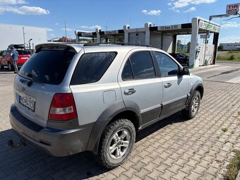 KIA Sorento 2,5 CRDI 103kw automat - 4