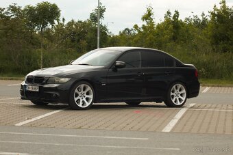 BMW E90 M-packet 320XD 135kw - 4