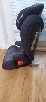 Römer Isofix 15-36kg - 4