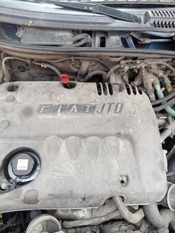 Motor Fiat Punto 1.9 JTD - 4