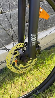 Predám dámsky horský bicykel CTM CHARISMA 3.0 - 4