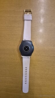 Samsung Galaxy Watch (42 mm) rose gold - 4