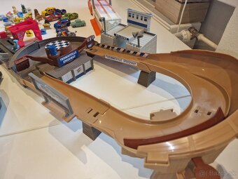 Hotwheels sada - 4