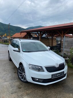 Škoda octavia 3 2015 Laurin & klement 110 kW dsg pano - 4