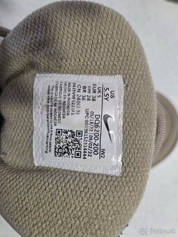 Nike Air More - 4