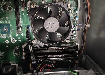 Predám HP 800 G5 i7 9700 32GB RAM 512GB NVMe SSD - 4