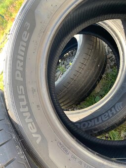 Letné pneu 215/55r17 - 4