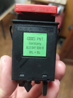 Rozpredám interiér Audi A3 8L , 3.dverove - 4