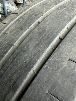 Michelin Pilot Sport 4 255/30 R19 - 4