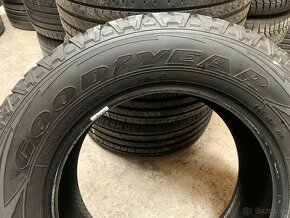 265/60 r18 Good Year - 4