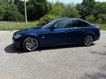 BMW E90 330d - 4